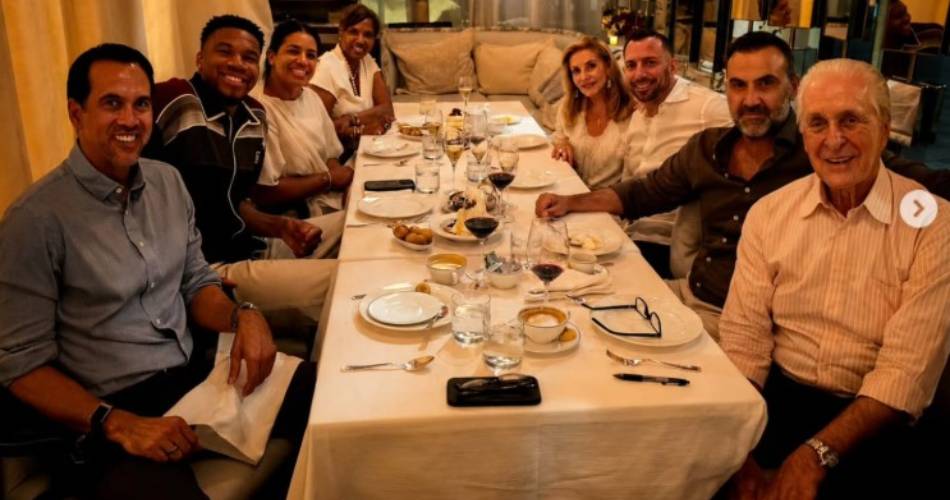 Γιάννης: Δείπνο με Σπόελστρα και Ράιλι στο Μαϊάμι (photo)