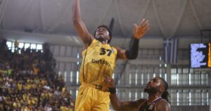 antetokounmpo-aris-kostas