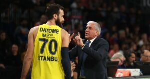 Gigi-Datome-Zeljko-Obradovic-Fenerbahce-2019