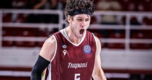 ryan-arcidiacono-trapani-shark
