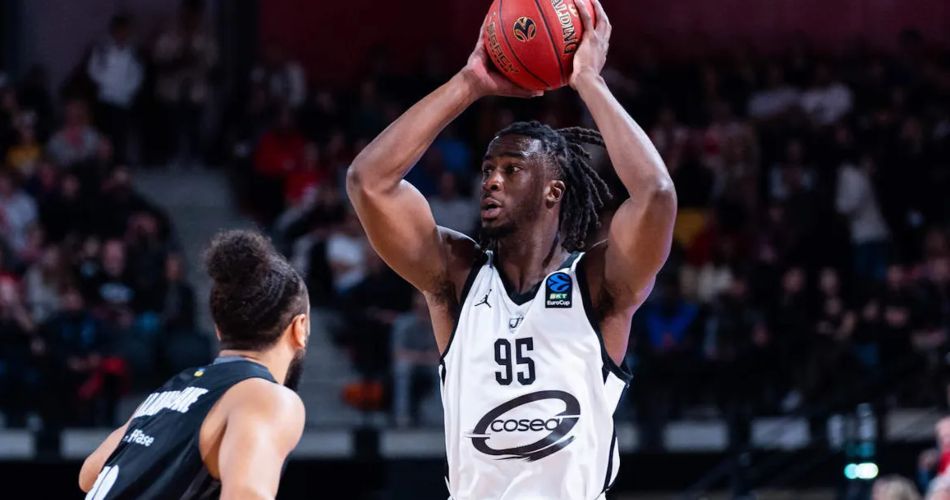 Adam-Mokoka-Bourg-EuroCup