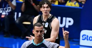 Cedi-Osman-Olympiacos-PAOK-referee