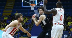 Cedi-Osman-Olympiacos-PAOK-SuperCup(2)