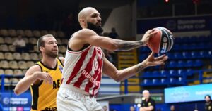 fournier-lekavicius-olympiacos-aek