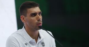 nikos persidis