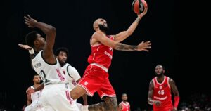 Evan-Fournier-Olympiacos-Real-Madrid-SuperCup-final(2)
