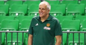 Zeljko-Obradovic-Panathinaikos-practice