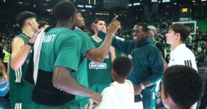 Panathinaikos-ASVEL-huddle