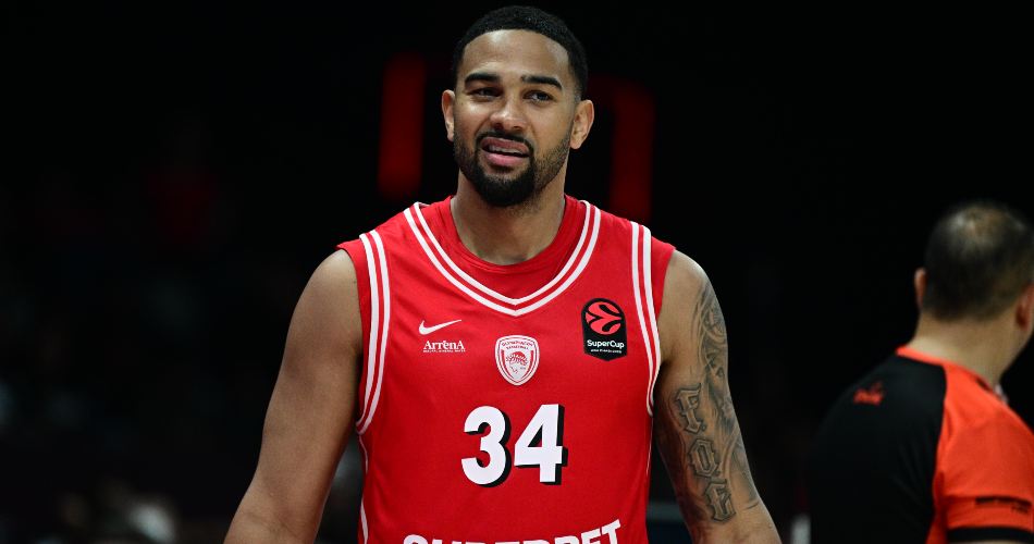 Cory-Joseph-Olympiacos-EuroLeague-SupeCup