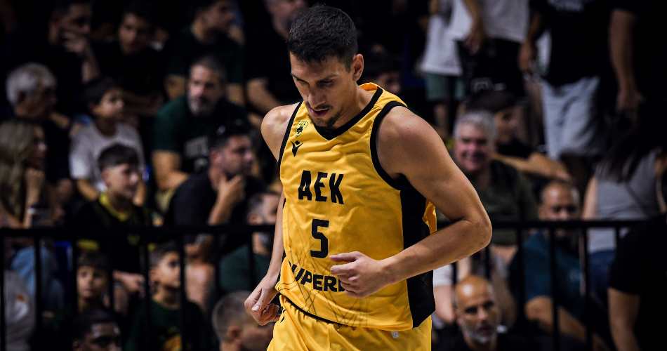 Giannoulis-Larentzakis-Panathinaikos-AEK-preseason