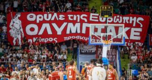 olympiacos fans