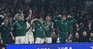 Partizan-Panathinaikos-bench-hyped