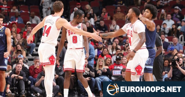 Bulls' Matas Buzelis leaves preseason game with right ankle injury