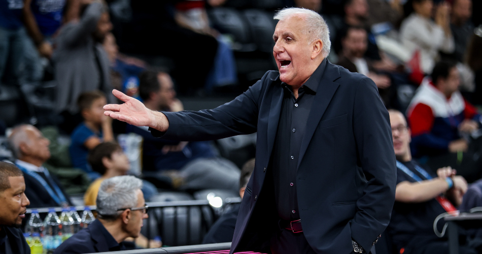 Zeljko-Obradovic-Anadolu-Efes-Panathinaikos