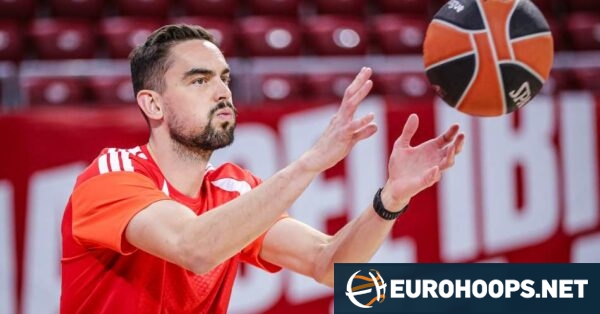 Image accompanying Terrifying fall for Satoransky, left the court on a stretcher, from Eurohoops