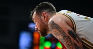 Donatas-Motiejunas-Olympiacos-Crvena-Zvezda-EuroLeague