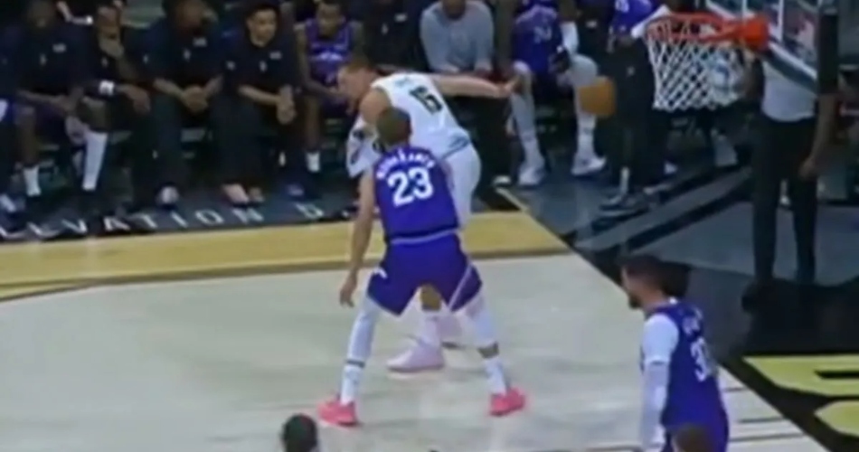 jokic amazing pass