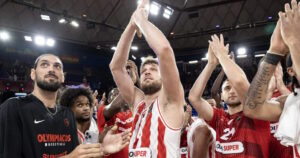 sasha-vezenkov-olympiacos