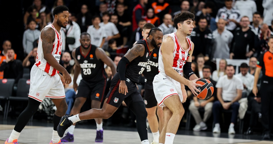 plotas-jones-olympiacos-besiktas