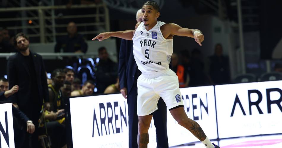 ΠΑΟΚ – ΑΕΚ 65-62: ΔΙΑΣΤΗΜΙΚΟΣ Ταϊρί έκρινε το θρίλερ των “Δικεφάλων”
