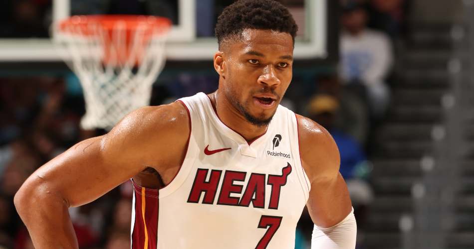 Giannis-Antetokounmpo-Miami-Heat