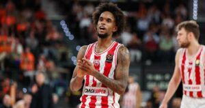 Jean-Montero-Valencia-Olympiacos