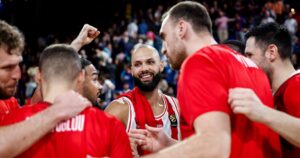 fournier-olympiacos-team